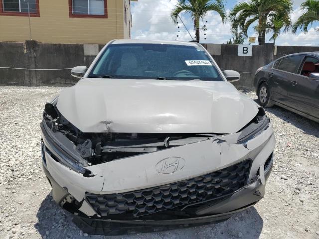 KM8K22AB4NU898760 Hyundai Kona Sel