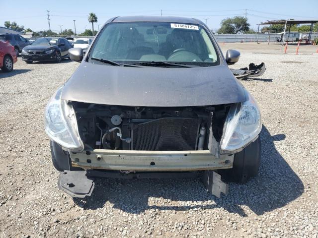 3N1CN7AP1GL904507 Nissan 2016