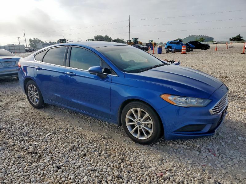 3FA6P0H78HR414541 Ford 2017