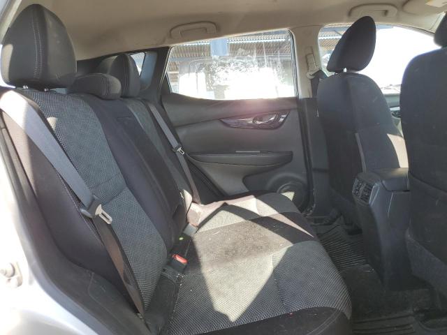 JN1BJ1CR3HW111885 Nissan 2017