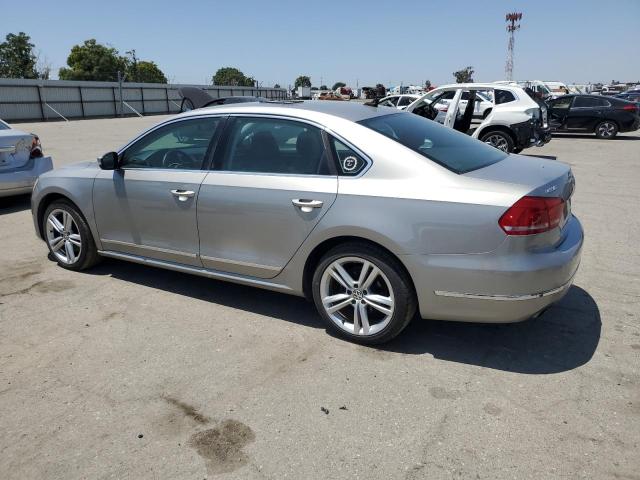 1VWCT7A34EC073073 Volkswagen 2014