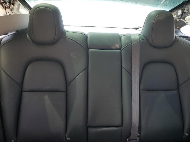 5YJ3E1EB4JF121101 Tesla 2018