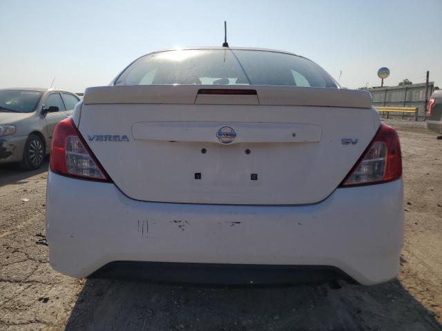 3N1CN7AP3JK408279 Nissan 2018