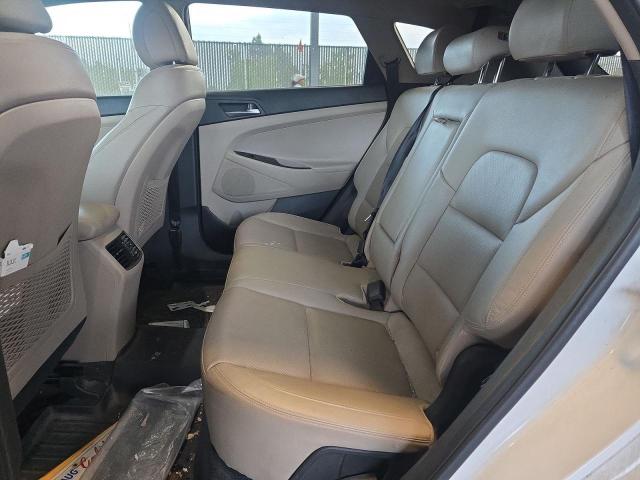 KM8J3CA27GU055024 Hyundai 2016