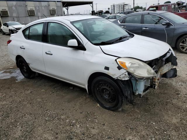 3N1CN7AP8EL802540 Nissan 2014