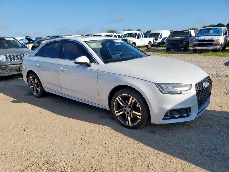 WAUMMAF42JN010942 Audi A4 PRESTIG