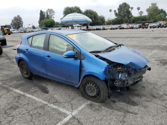 JTDKDTB36F1587118 Toyota PRIUS C