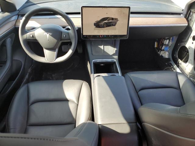 5YJ3E1EBXNF339680 Tesla 2022