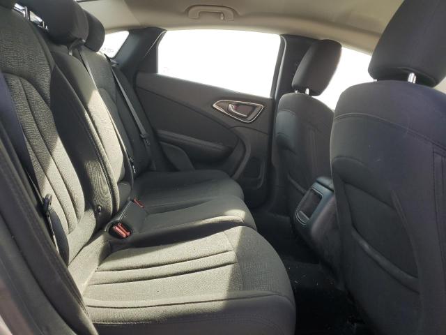 1C3CCCFB5GN192032 Chrysler 200