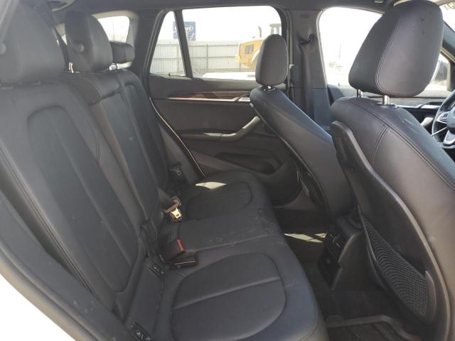WBXHT3C38J5L25259 BMW X1