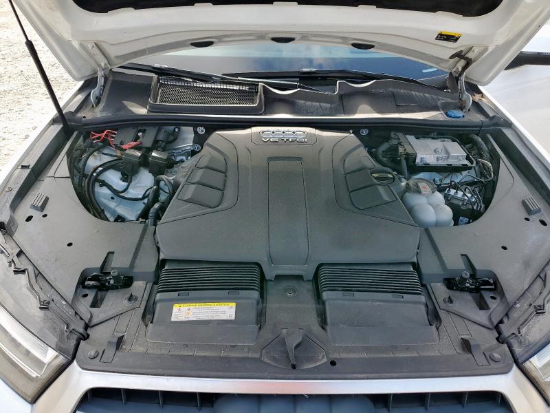 WA1VAAF77JD016925 Audi Q7 PRESTIG