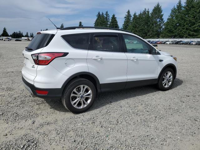 1FMCU0GD0JUA73420 Ford ESCAPE SE