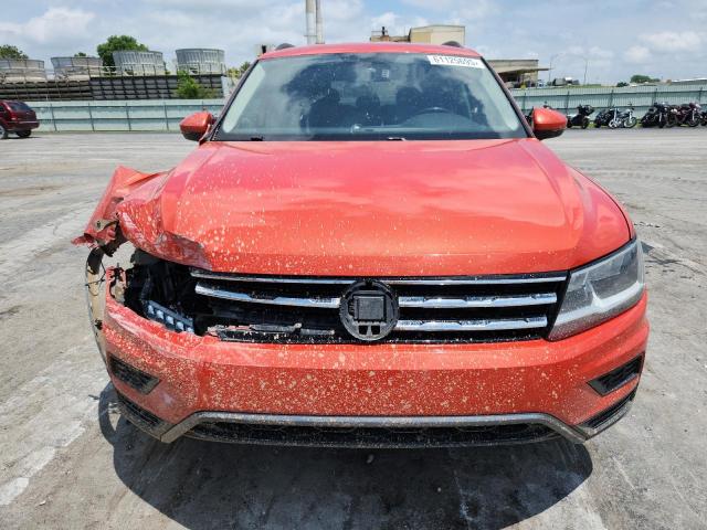 3VV3B7AX5KM066069 Volkswagen Tiguan