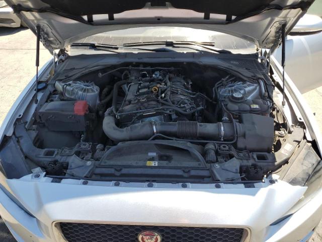 SAJAR4BG7HA965232 Jaguar XE