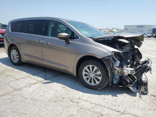 2C4RC1DG3HR797020 Chrysler 2017