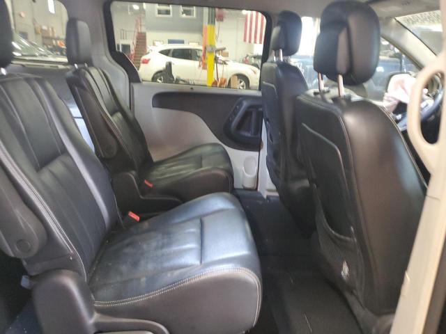 2C4RC1CG6GR232048 Chrysler TOWN & COU