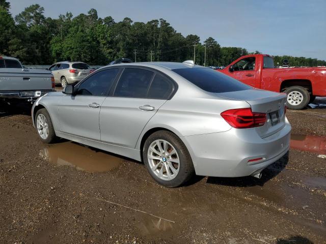 WBA8E5G52JNV02982 BMW 320 XI