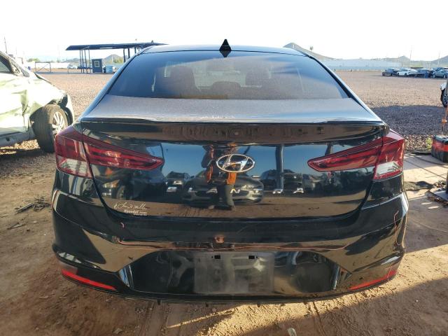 KMHD84LF0LU106121 Hyundai ELANTRA SE