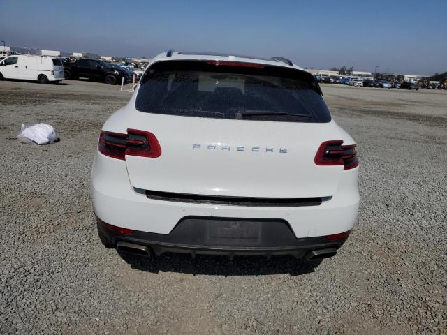 WP1AA2A57JLB24014 Porsche 2018
