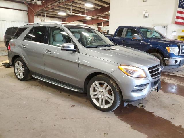 4JGDA2EB0EA429463 Mercedes-Benz ML 350 BLU