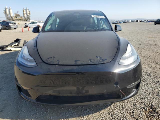 5YJYGDEF4LF038470 Tesla 2020