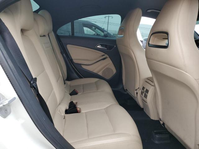 WDDSJ4GB3GN359737 Mercedes-Benz 2016
