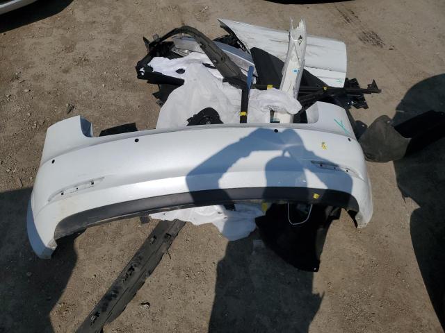 5YJ3E1EA9LF613066 Tesla 2020