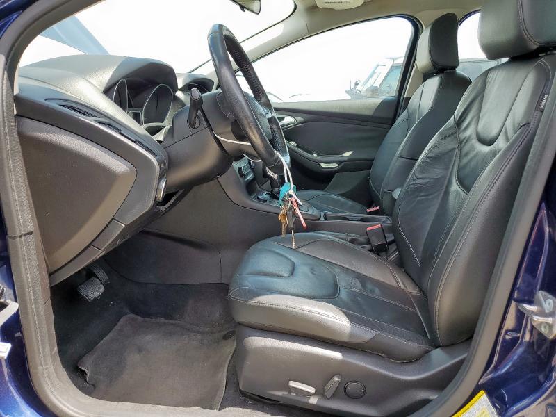1FADP3K2XGL239258 Ford FOCUS SE