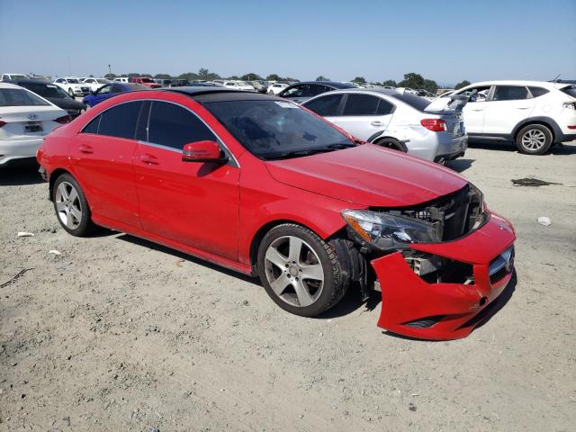 WDDSJ4GBXFN215889 Mercedes-Benz CLA-Class