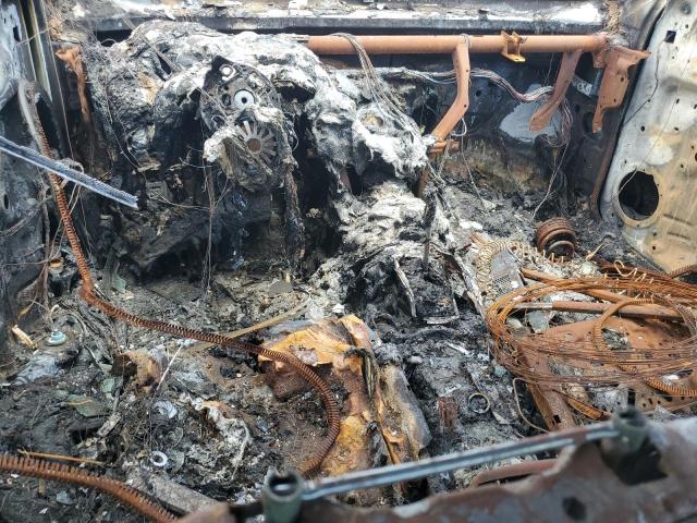 3VWBX7BU7SM012057 Volkswagen tsi