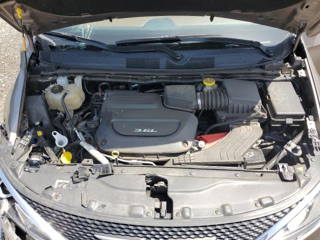 2C4RC1GGXHR679820 Chrysler Pacifica