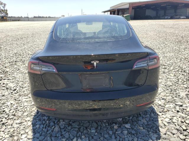 5YJ3E1EA5NF324639 Tesla 2022