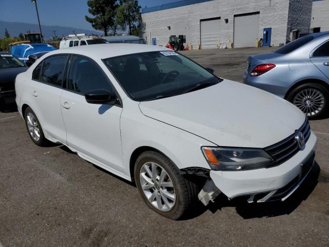 3VWB17AJ4FM356055 Volkswagen Jetta