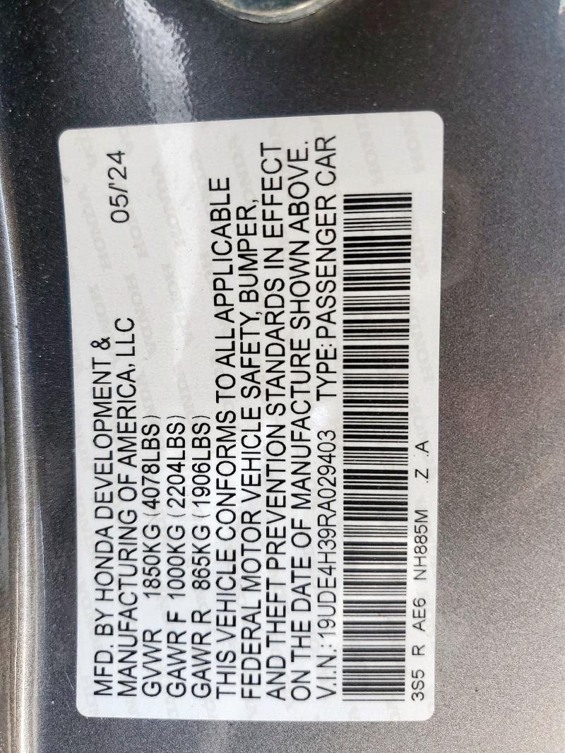 19UDE4H39RA029403 Acura INTEGRA A-