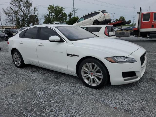 SAJBD4BV7HCY48451 Jaguar XF PREMIUM