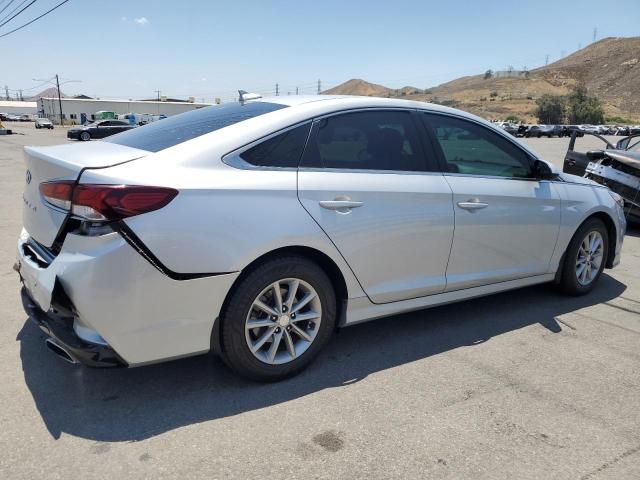 5NPE24AF0JH698916 Hyundai SONATA SE