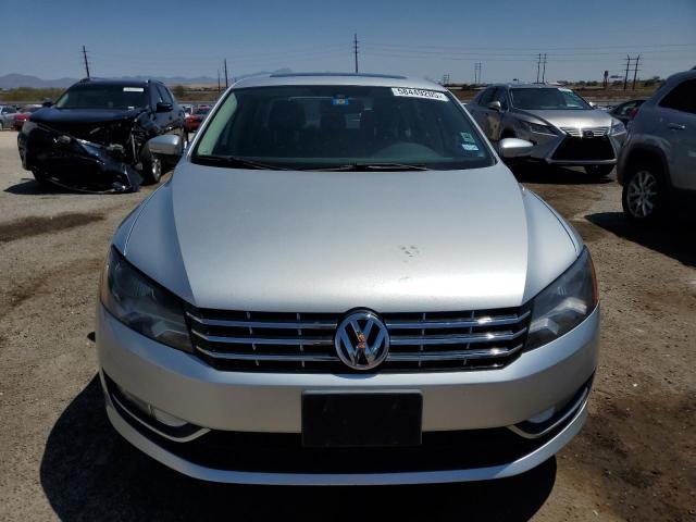1VWBN7A37EC098023 Volkswagen PASSAT SE