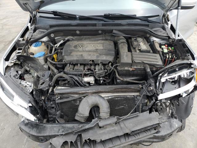 3VWD17AJ9EM280422 Volkswagen 2014