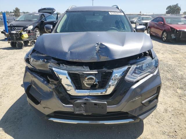 KNMAT2MVXHP587999 Nissan 2017