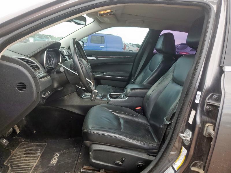 2C3CCAAG6FH801868 Chrysler 300 LIMITE