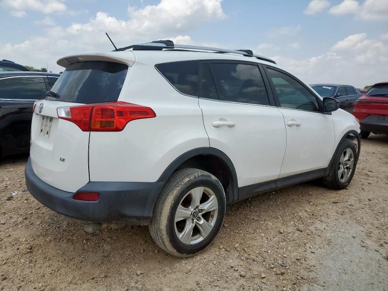 JTMZFREV2FJ025466 Toyota RAV4 LE