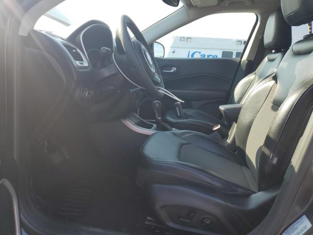 3C4NJCBB0HT647547 Jeep 2017