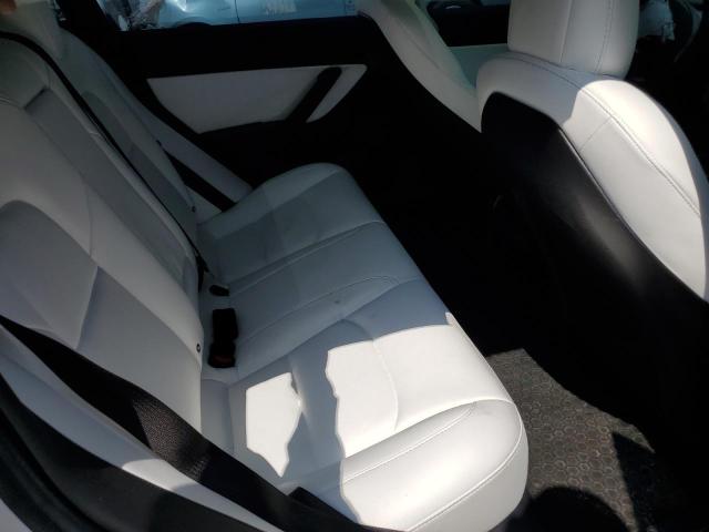 5YJ3E1EB0JF100519 Tesla MODEL 3