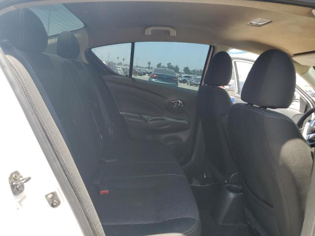 3N1CN7AP4JL884373 Nissan 2018
