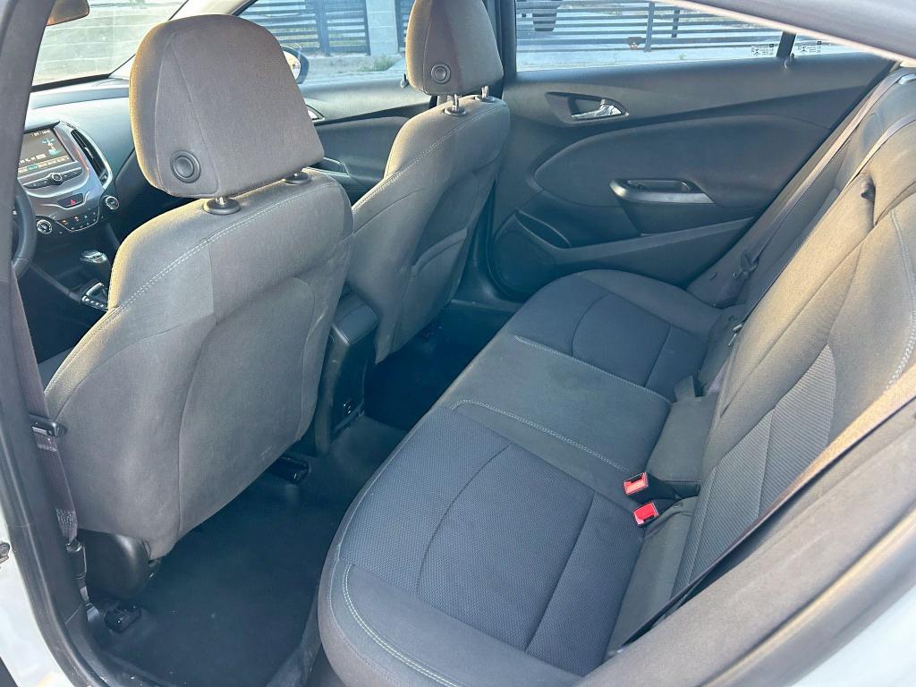 1G1BE5SM4H7239697 Chevrolet CRUZE LT