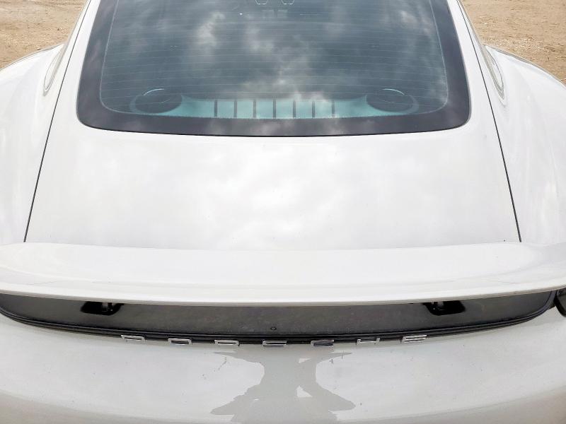 WP0AA2A83RK255017 Porsche Cayman Bas