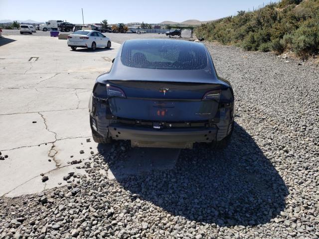 5YJ3E1EB1JF083018 Tesla 2018