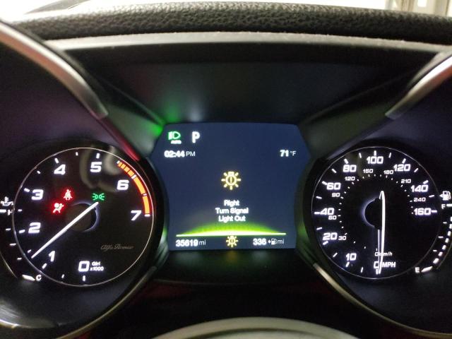 ZARFAEDN4H7550370 Alfa Romeo 2017