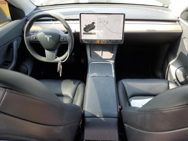 5YJYGDEE7MF232421 Tesla 2021
