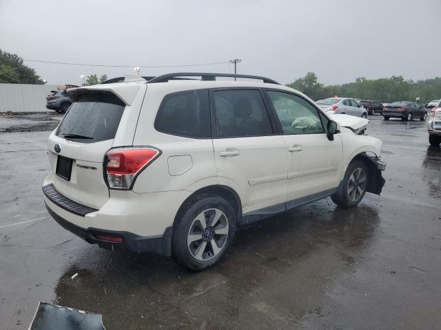 JF2SJAGC6JH483090 Subaru FORESTER 2